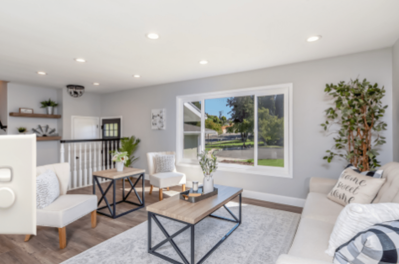 LED drivers suitable for universal dimmer